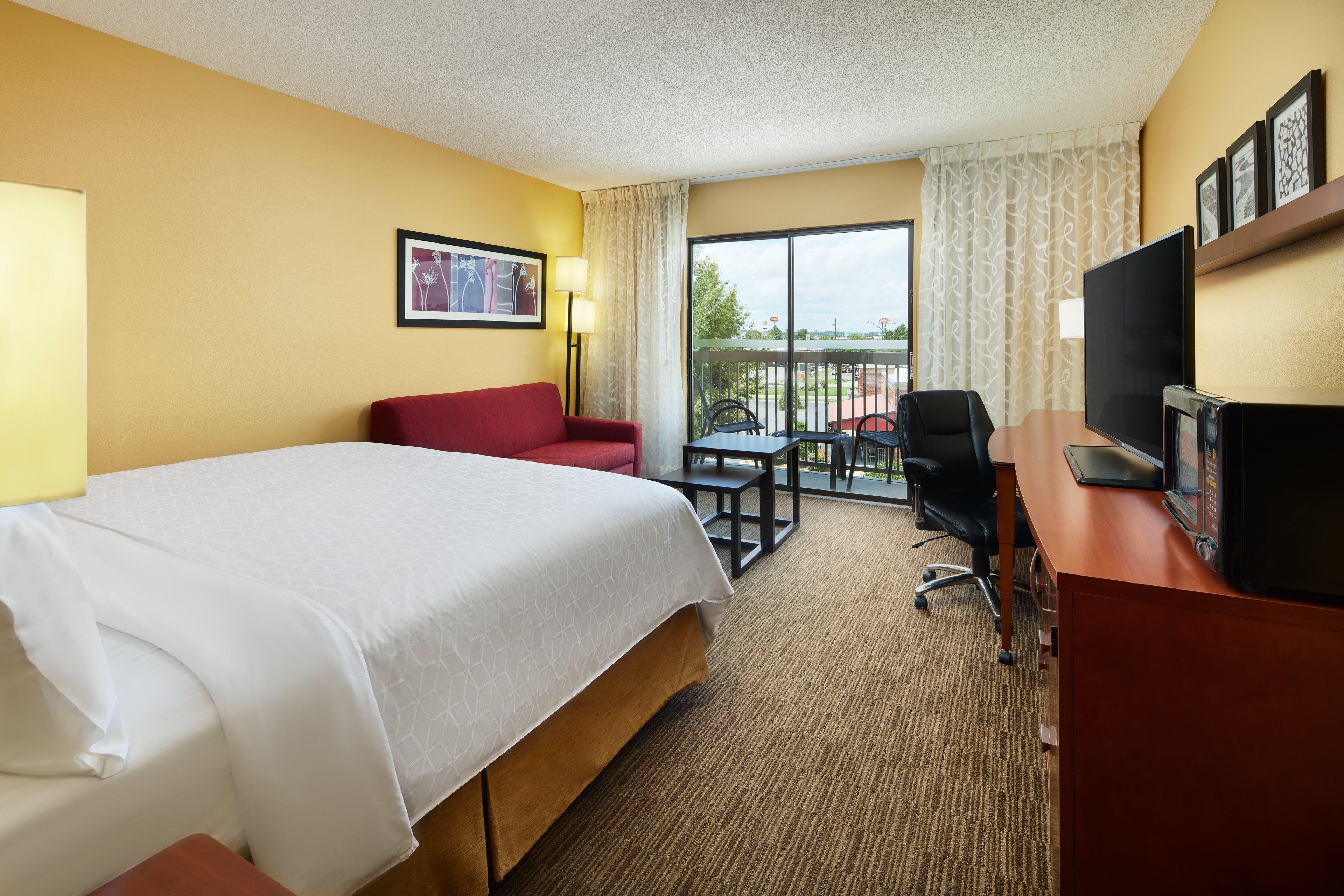 Express By Ihg Hotel
